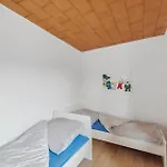 بيت للعطل 3 Bedroom Lovely In Saal